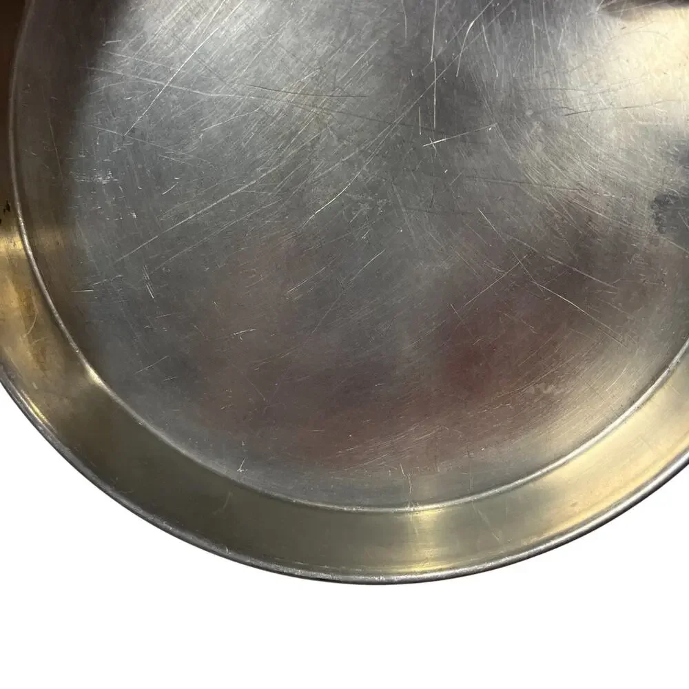 Mirro Aluminum 9 Inch Round Cake Pan Vintage Model 5376-M USA